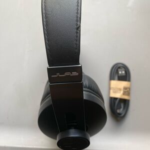 JLAB Omni Wireless Headphones